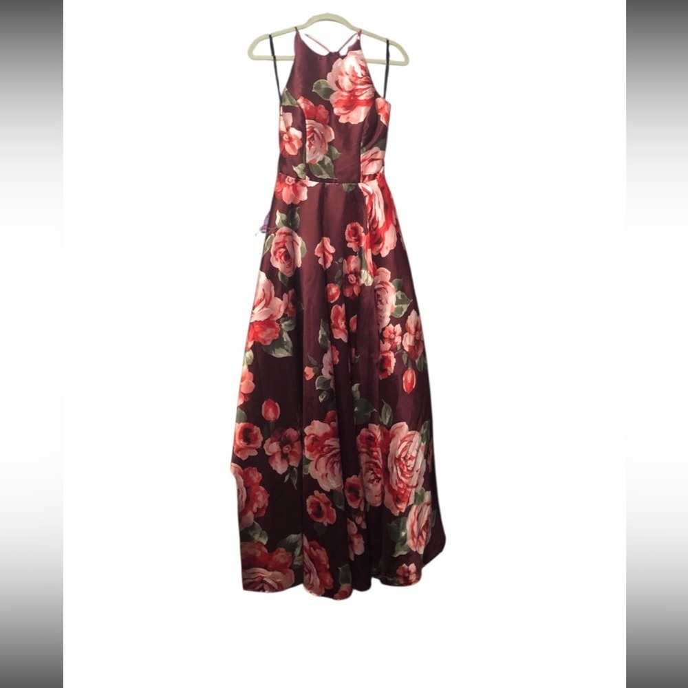 B. Smart Backless Floral Gown in Burgundy and Pink 7 - Picture 3 of 13